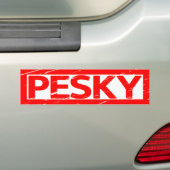 Pesky Stamp Bumpersticker (Op auto)