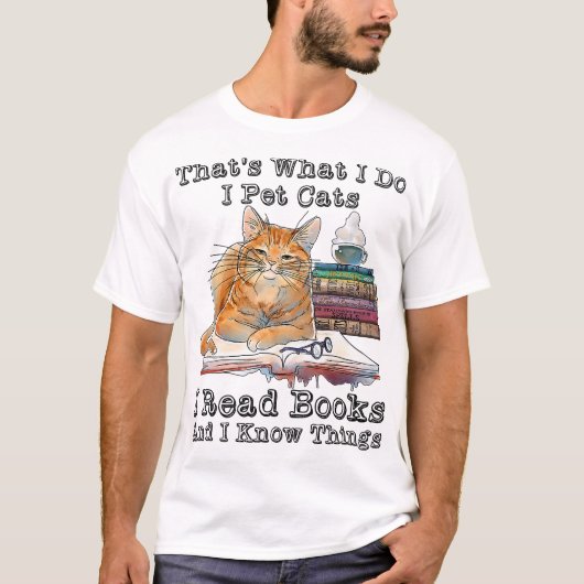 Pet Cats Read Books Know Things Cute Cat T-shirt (Voorkant)