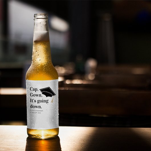 Pet gaat naar beneden. bier etiket