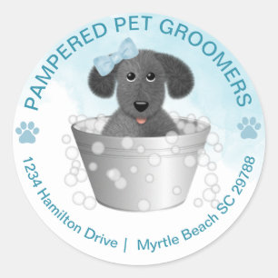 Pet Groomer Puppy in Tub Retouradres Ronde Sticker