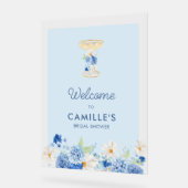 Pétales bleues et Prosecco vous souhaitent la bien (Angle)