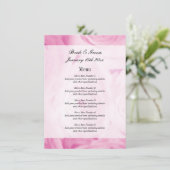Pétales de fleurs de rose chic mariage menu modèle (Debout devant)