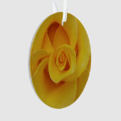 Pétales de rose jaune romantiques (devant)