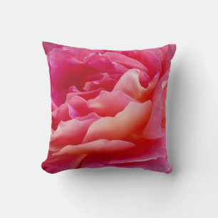 Pétales de rose roses 16" coussin de carré