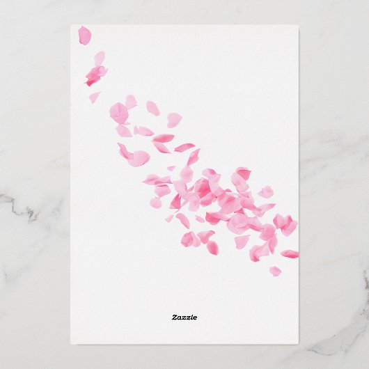 Petals en Prosecco Roze Bruidsdouche Uitnodiging (Achterkant)