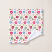 Petals In Silence 11.  (Gant de toilette)