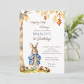 Peter konijn herfst thema verjaardagsfeestje sjabl kaart (Staand voorkant)