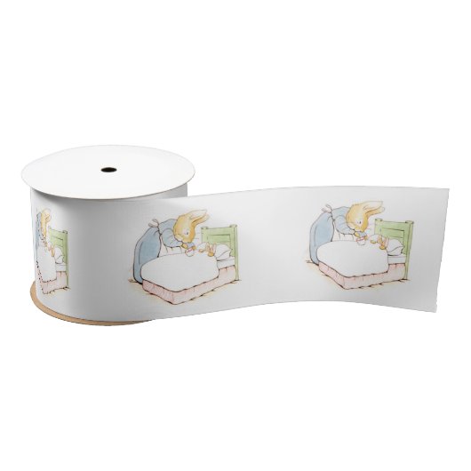 Peter Rabbit in Bed (Fed by his Moeder) Lint (Spoel)