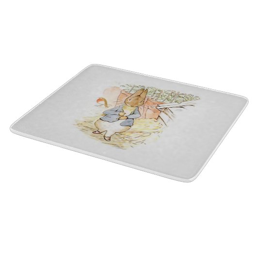Peter Rabbit in the Garden (door Beatrix Potter) Snijplank (Hoek)