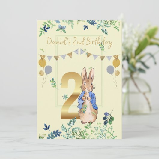 Peter the Rabbit Second Birthday Invitation Kaart (Staand voorkant)
