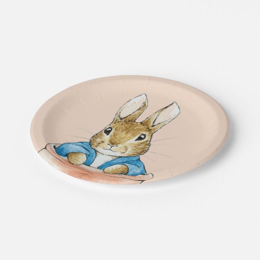 Peter the Rabbit Sitting in a Pot Papieren Bordje (Gekanteld)