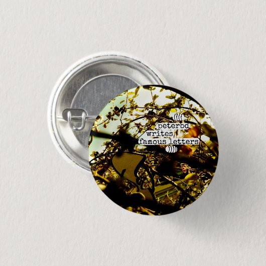 peterbd schrijft beroemde brieven ronde button 3,2 cm (Voorkant /achterkant)