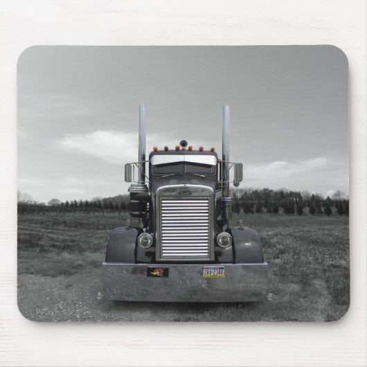 Peterbilt Needle Nose b/w Mousepad Muismat (Voorkant)