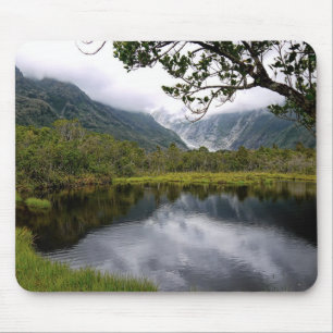 Peter's Lake New Zealand Landscapes Mousepad Muismat
