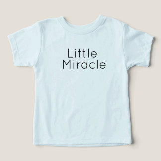 Petit bébé miracle – tenue de bébé inspirée de la