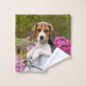 Petit chien Beagle coquelicot dans une église de l (Gant de toilette)