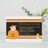 Petit Citrouille Halloween Baby Shower Invitations (Debout devant)