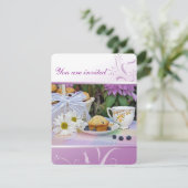 Petit déjeuner d'anniversaire Brunch Invitation (Debout devant)