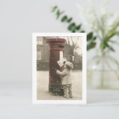 Petit enfant postant briefkaart (Staand voorkant)