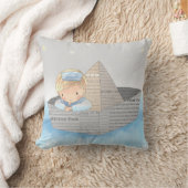 Petit garçon dans Dream Boat Accent Coussin (Couverture)