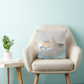 Petit garçon dans Dream Boat Accent Coussin (Chaise)