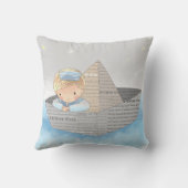 Petit garçon dans Dream Boat Accent Coussin (Verso)