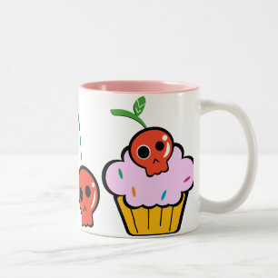 Petit gâteau mauvais et tasse mauvaise de Cherrys