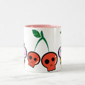 Petit gâteau mauvais et tasse mauvaise de Cherrys (Centre)