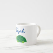 Petit mug d'enfant personnalisé avec tortue verte (Devant droit)