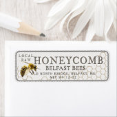 Petit peigne de miel avec Étiquette d'abeille réal (En situation)