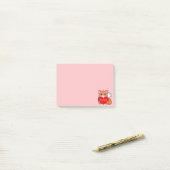 Petit Renard Mignon sur des Post-It Rose Clair (Sur un bureau)