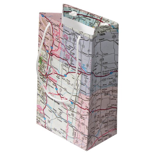 Petit Sac Cadeau 80e anniversaire Camion rouge Retro sur la carte (Dos Angle)