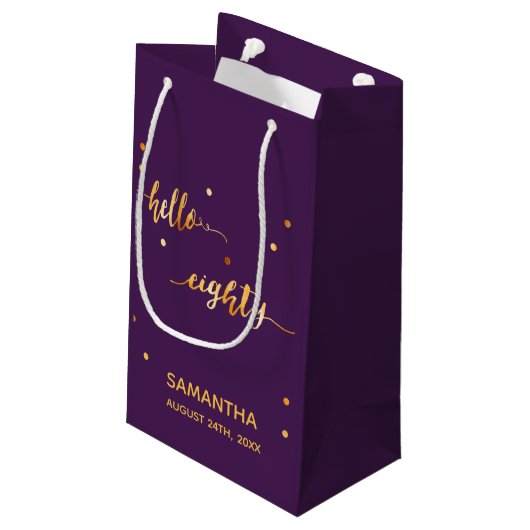Petit Sac Cadeau 80e anniversaire violet or bonjour 80 nom script (Dos Angle)