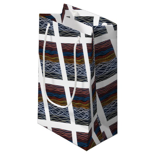 Petit Sac Cadeau Abstract Seafront Painting by Alfred Fox (Devant Angle)