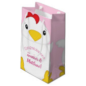 Petit Sac Cadeau Baby shower de poulet ferme rose (Dos Angle)