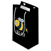 Petit Sac Cadeau Bee ver Funny Animal Beaver Bee Pun Dark BG (Devant Angle)