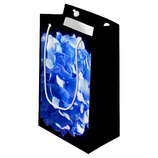 Petit Sac Cadeau Bleu cobalt floral élégant hydrangeas bleus (Devant Angle)