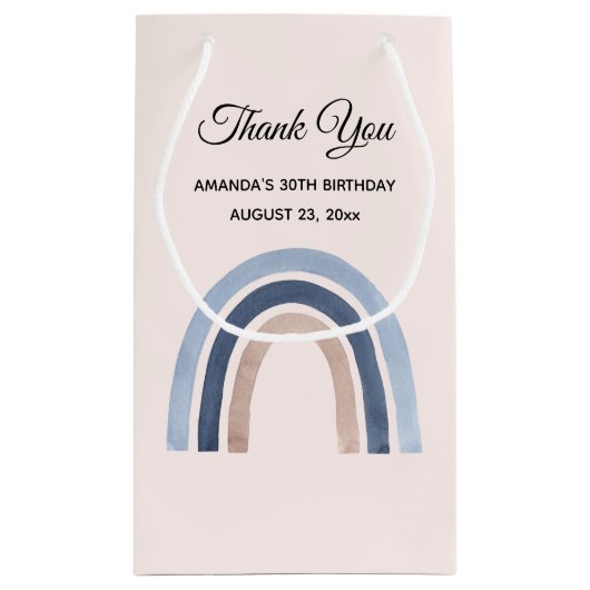 Petit Sac Cadeau Bleu et pêche Rainbow Boho Anniversaire Merci (Dos)