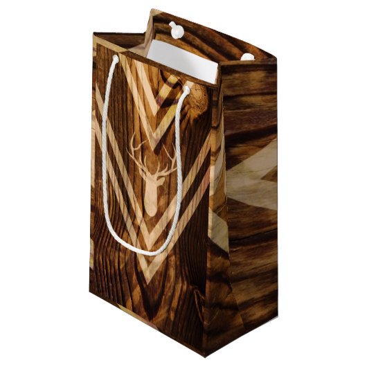 Petit Sac Cadeau Cerfs communs de Boho sur le bois rustique (Devant Angle)