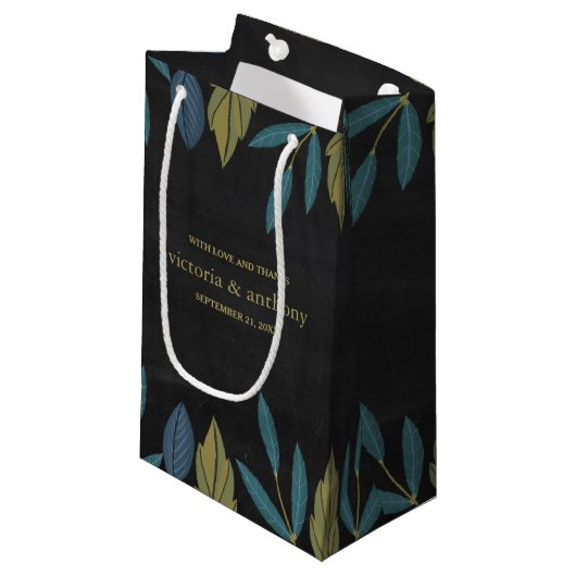 Petit Sac Cadeau Chalkboard Leaf Wedding Favoriser (Devant Angle)