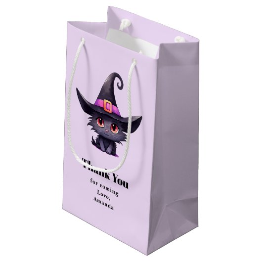 Petit Sac Cadeau Chat noir mignon portant le Merci Casquette d'une  (Dos Angle)