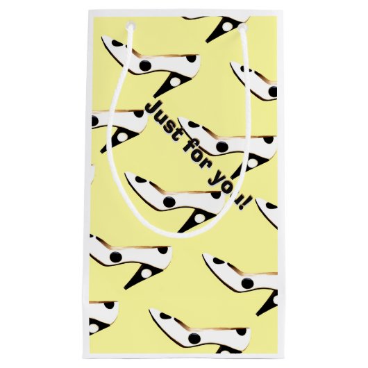 Petit Sac Cadeau Chaussure à talon jaune mignon (Devant)