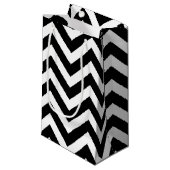 Petit Sac Cadeau Chevron horizontal noir et blanc de grande taille (Devant Angle)