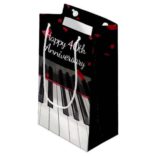 Petit Sac Cadeau Clavier de piano du 40e anniversaire (Devant Angle)