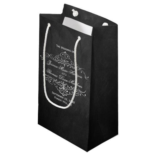 Petit Sac Cadeau Collection de Mariages Ornate Chalkboard (Devant Angle)