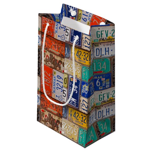 Petit Sac Cadeau Collection Plate-forme de licence Retro (Devant Angle)
