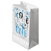 Petit Sac Cadeau Compte à rebours pour un anniversaire (Devant Angle)