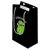 Petit Sac Cadeau Cuckoocumber Funny Veggie Cucumber Pun Dark BG (Devant Angle)