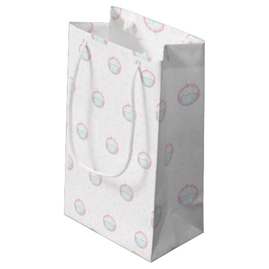 Petit Sac Cadeau Cute Birthday Cupcake with Candle (Dos Angle)