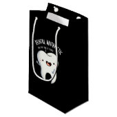 Petit Sac Cadeau Dental Arithmétique Funny Dot Pun Dark BG (Devant Angle)